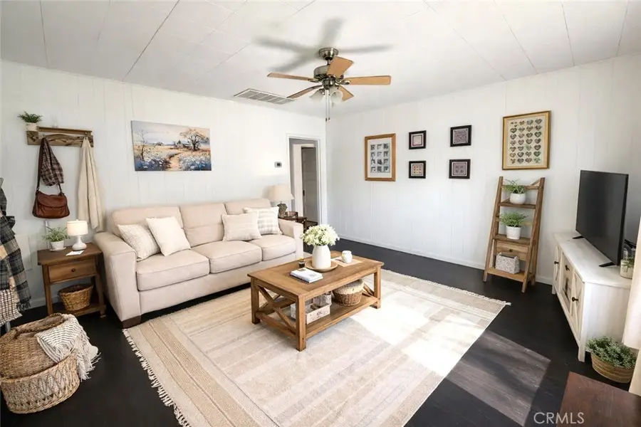 633 E Walnut Street, Willows, CA 95988 - #2