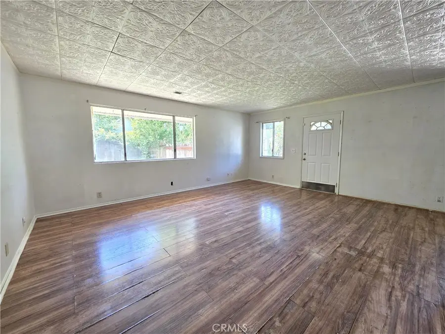 215 Ford Ave, Gridley, CA 95948 - #2