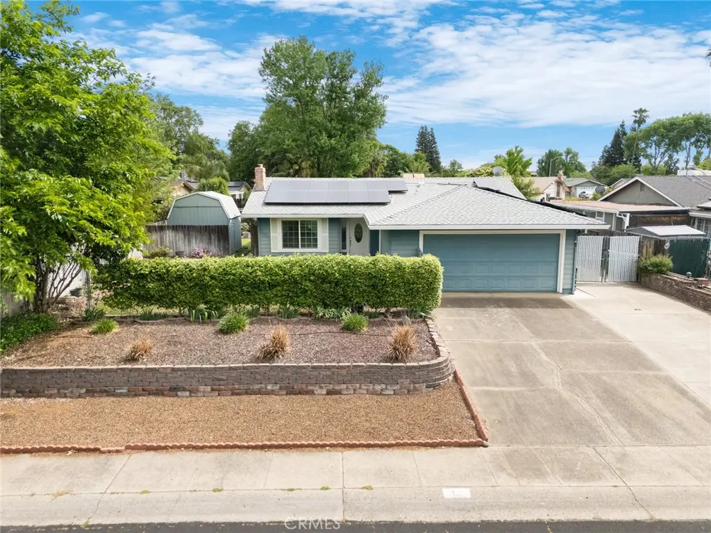 17 Tioga Way, Chico, CA 95928 - #1
