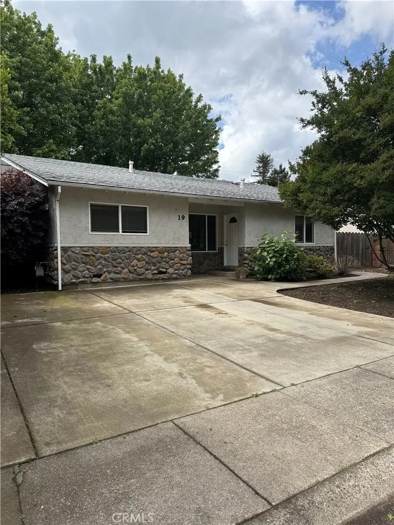 19 La Placita, Chico, CA 95928 - #1