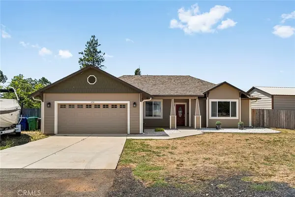 250 Pacific Dr, Paradise, CA 95969