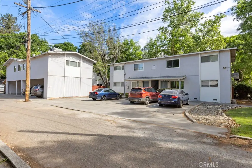180 E 1st Avenue, Chico, CA 95926 - #1