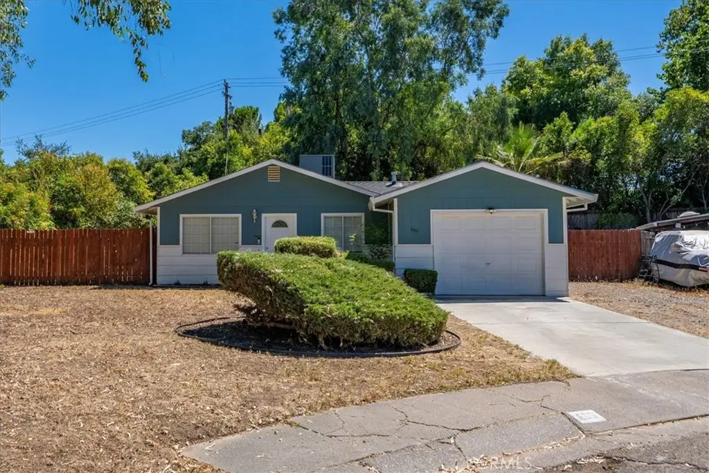 695 Walton Drive, Red Bluff, CA 96080 - #1