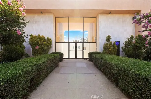 5232 Corteen Place #7, Valley Village, CA 91607