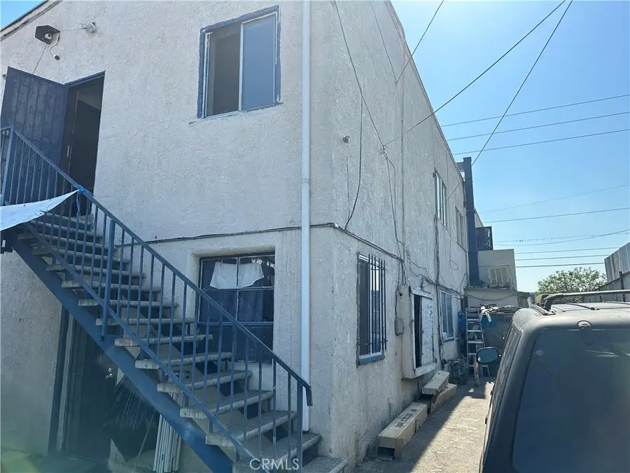 6524 S Central Avenue, Los Angeles, CA 90001 - #2