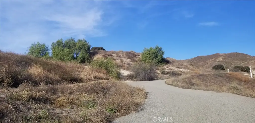 27 Chivo, Simi Valley, CA 93063 - #1