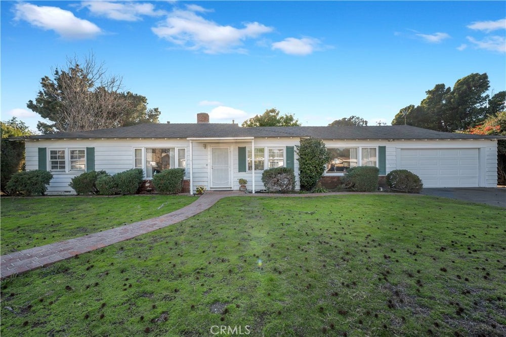 9135 Hazeltine Avenue, Panorama City, CA 91402 BHGRE