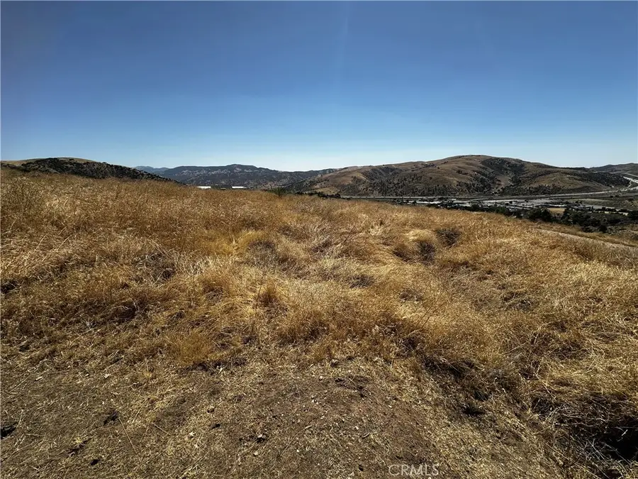 6 Chimney Canyon Road, Lebec, CA 93243 - #3