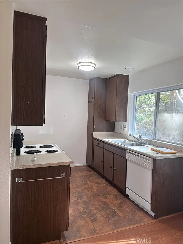 26351 Oak Plain Drive #D, Newhall, CA 91321 - #2