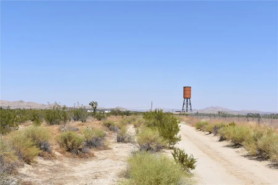 36261 E 166th Street E, Palmdale, CA 93591 - #3