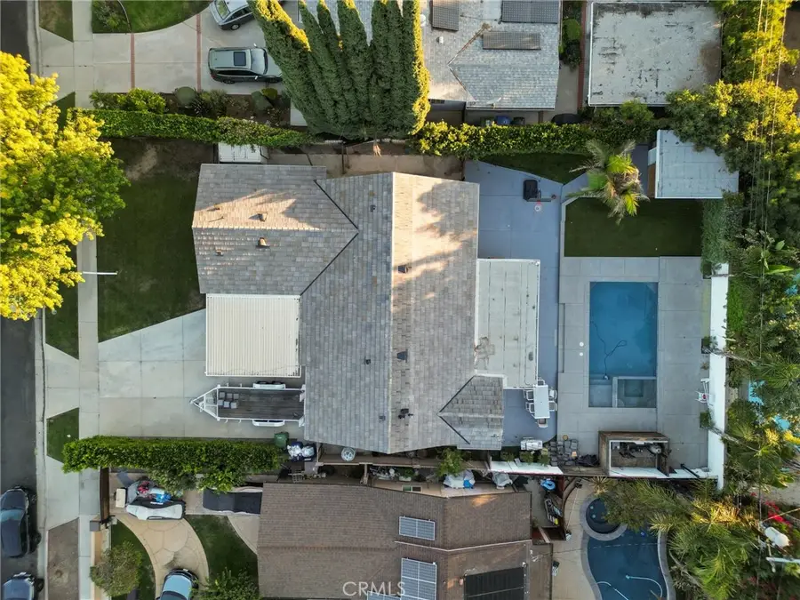 6153 Debs Avenue, Woodland Hills, CA 91367 - Image #2