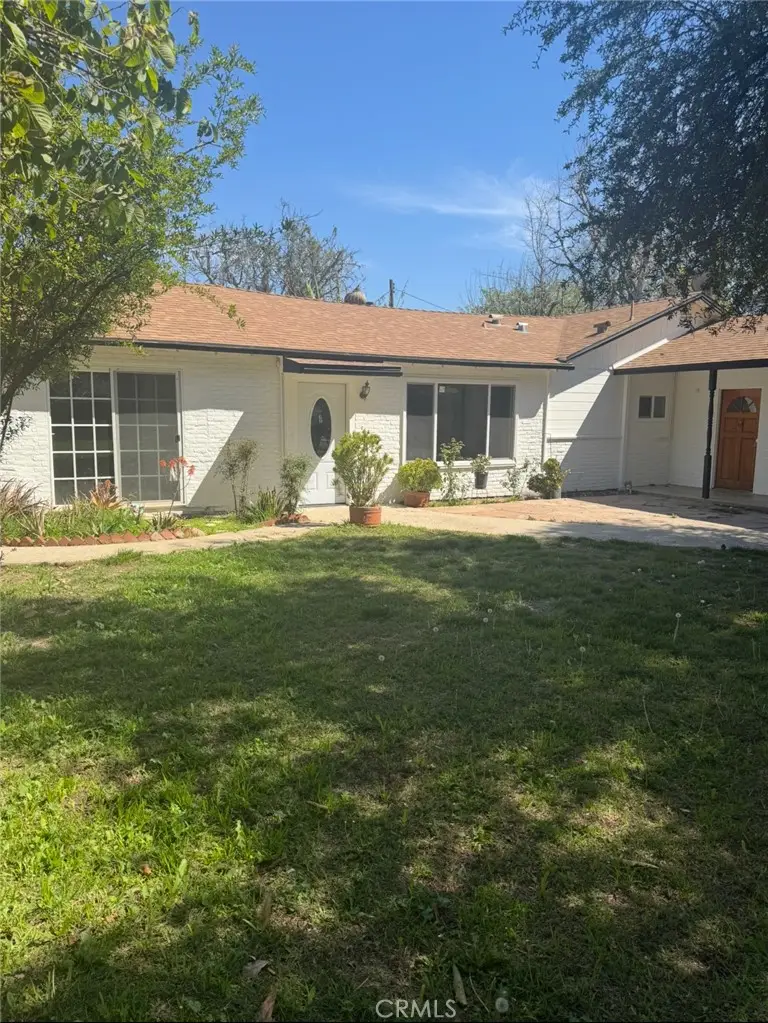 7514 Beckford Avenue, Reseda, CA 91335 - Image #3