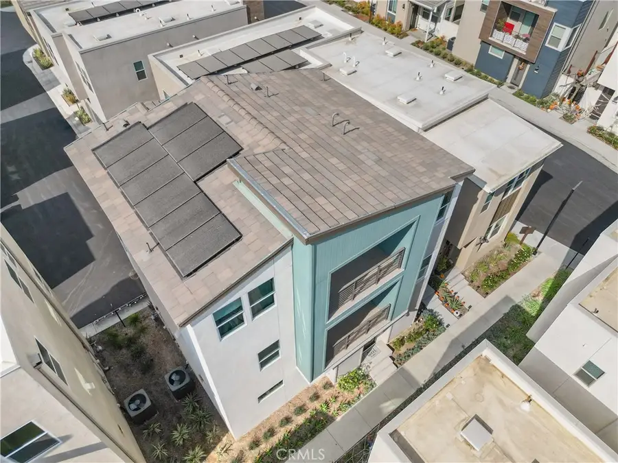 27422 Pioneer Court, Valencia, CA 91381 - Image #3