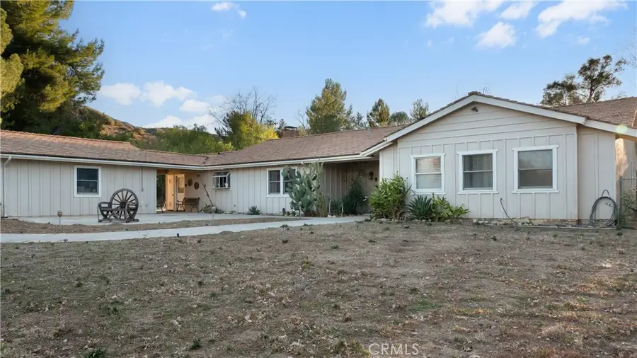 26615 Mountain Park Road, Canyon Country, CA 91387 - Image #3