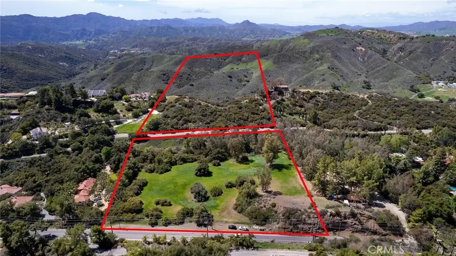 24415 Mulholland Highway, Calabasas, CA 91302 - Image #2