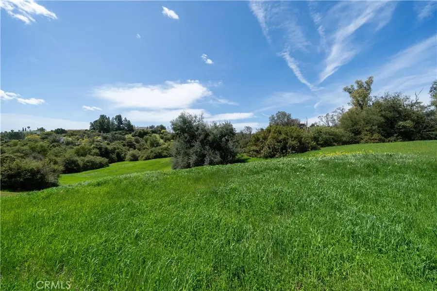 24415 Mulholland Highway, Calabasas, CA 91302 - Image #3