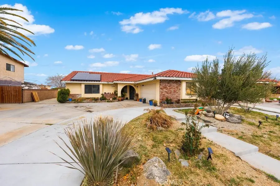 1827 Louise Avenue, Lancaster, CA 93534 - Image #2