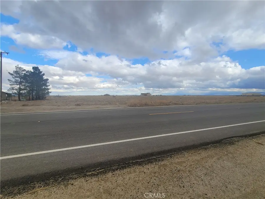 70 Avenue A-14, Lancaster, CA 93536 - Image #2