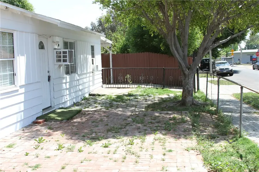15258 La Valle Street, Sylmar, CA 91342 - Image #2