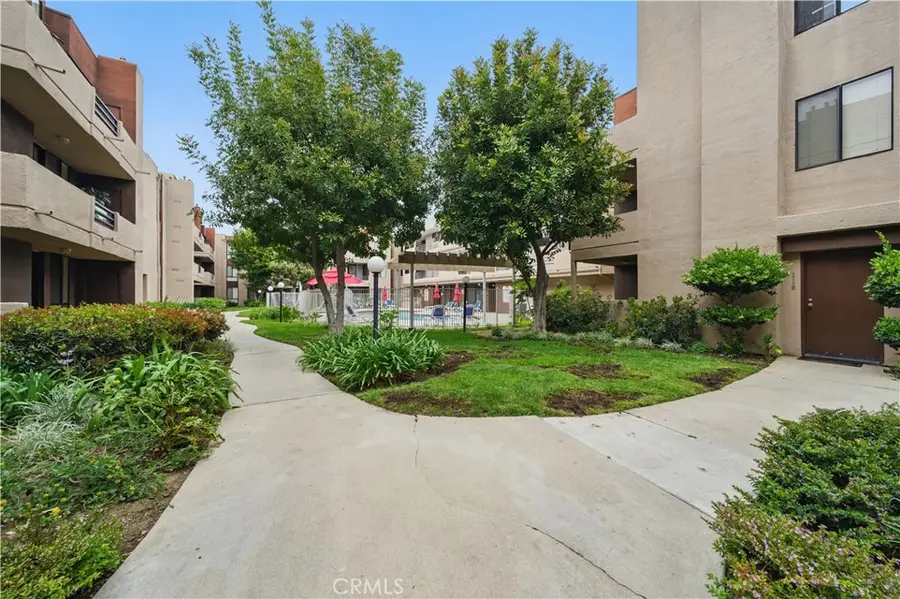 7826 Topanga Canyon Boulevard #218, Canoga Park, CA 91304 - #3