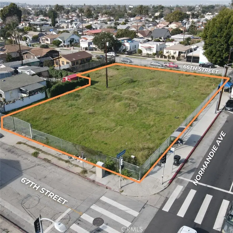 6617 S Normandie Avenue, Los Angeles, CA 90044 - #1