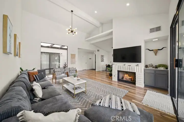 182 Gran Via, Palm Desert, CA 92260 - Image #3