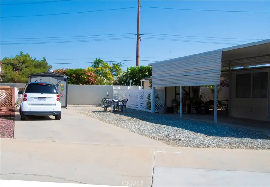 1295 S Cawston Avenue, Hemet, CA 92545 - Image #2