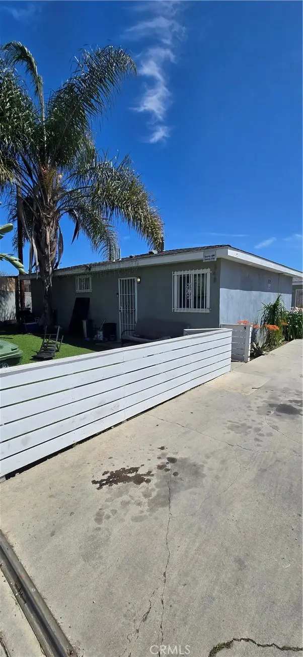 348 W Peach Street, Compton, CA 90222 - #2