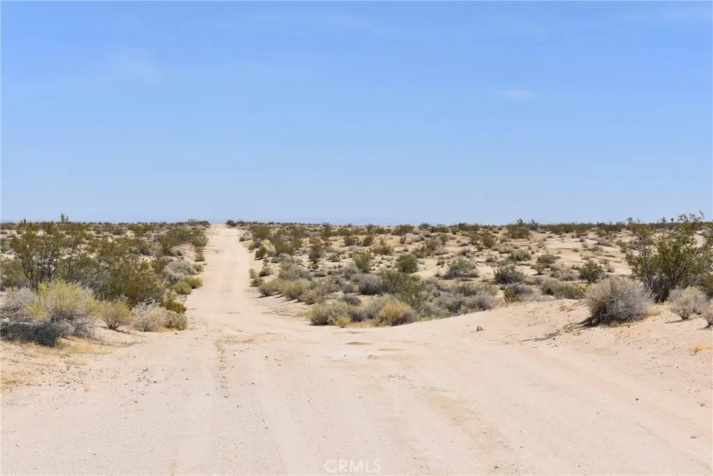 200 200th St E & Avenue A8, Lancaster, CA 93535 - #1