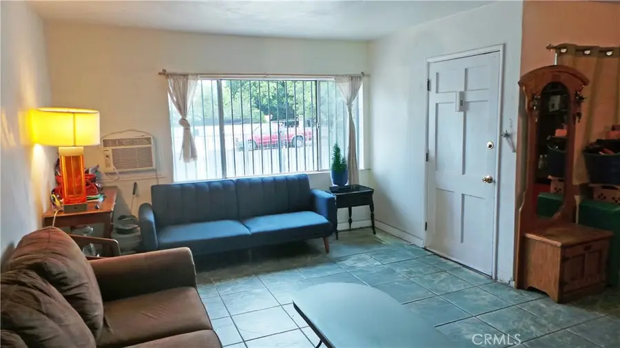 13912 Daventry Street, Pacoima, CA 91331 - #2