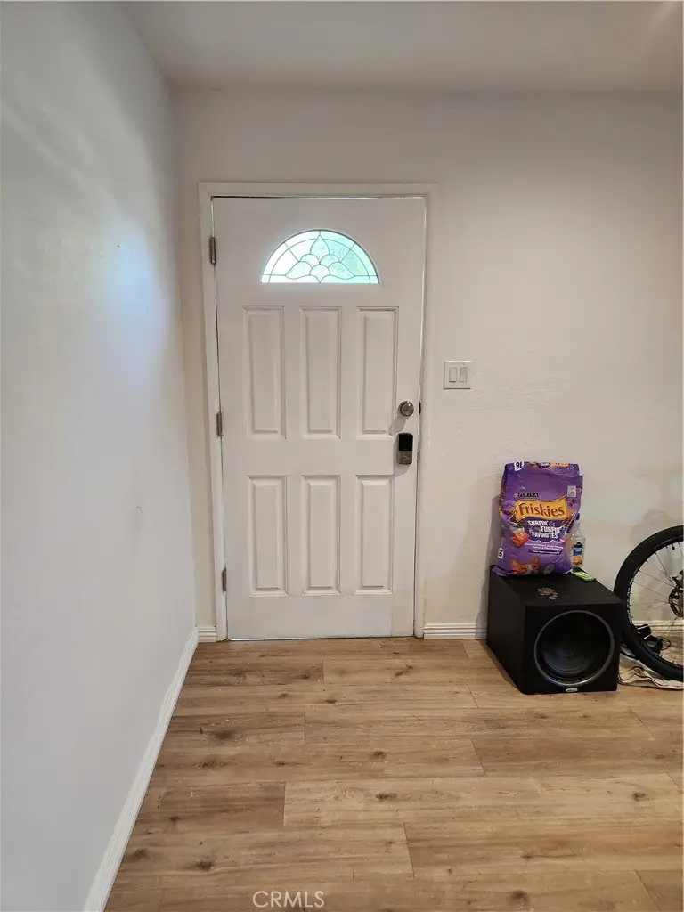 205 Jordan Avenue, San Buenaventura Ventura, CA 93001 - Image #2