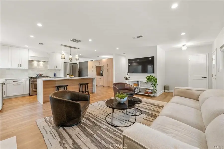 7600 Earldom Avenue, Playa Del Rey, CA 90293 - Image #3