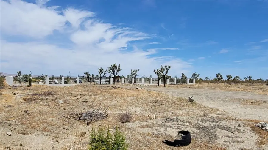 0 Pearblossom Hwy & 190th St E, Llano, CA 93544 - #2