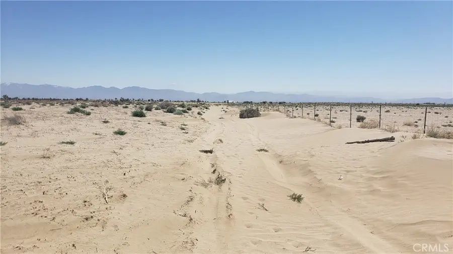 80 E Ave I, Lancaster, CA 93535 - Image #2