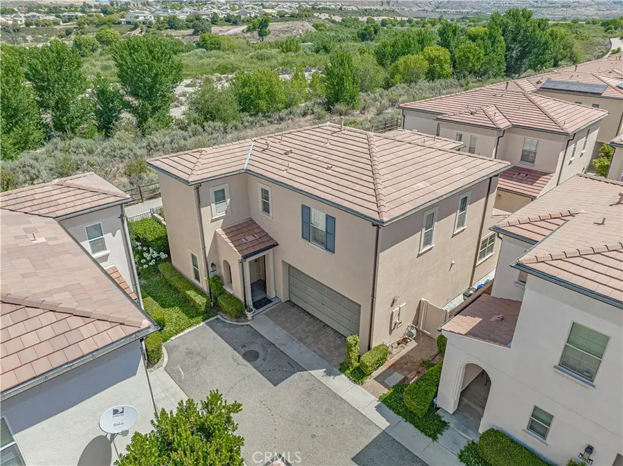 22027 Propello Drive, Saugus, CA 91350 - Image #2