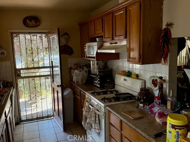 14761 Astoria Street, Sylmar, CA 91342 - #3