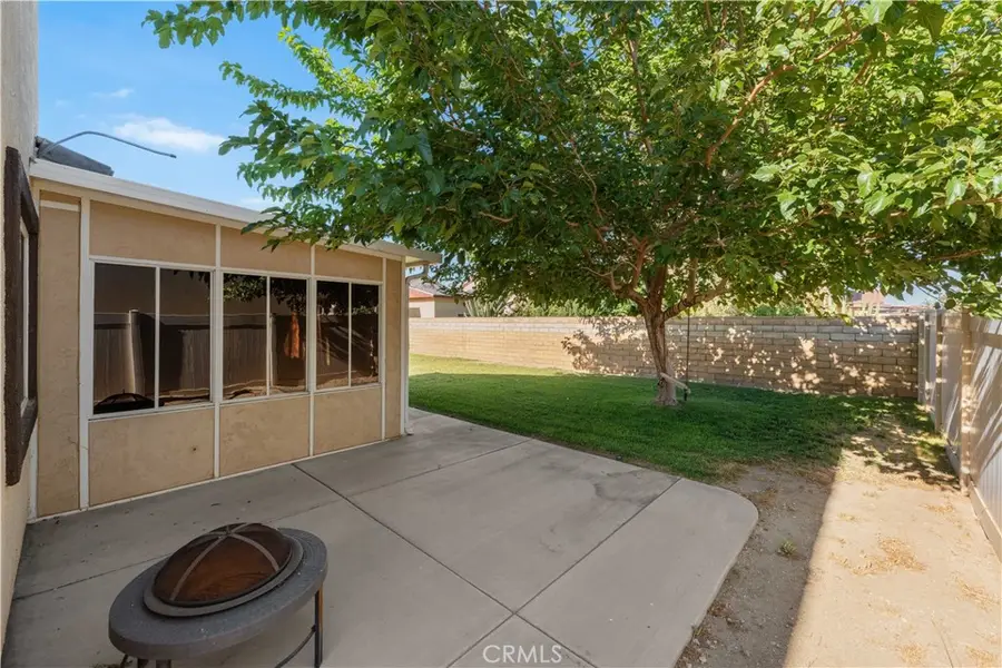 37032 Sabal Avenue, Palmdale, CA 93552 - Image #2