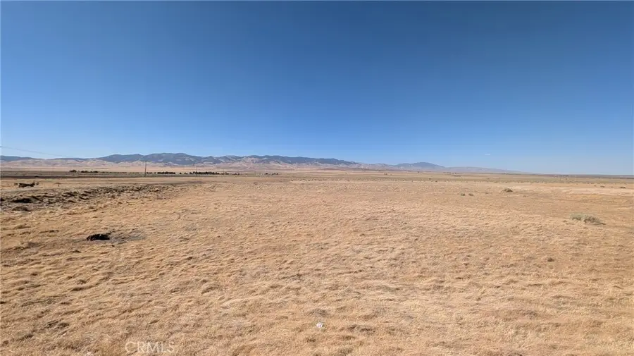 275 W Avenue B, Lancaster, CA 93536 - Image #2