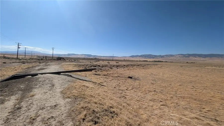 275 W Avenue B, Lancaster, CA 93536 - Image #3