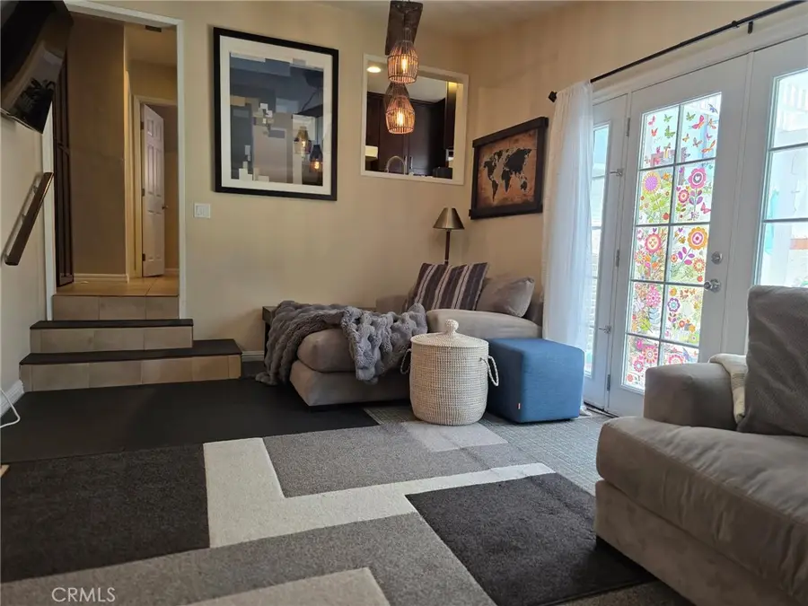 14334 Tiara Street, Van Nuys, CA 91401 - Image #3