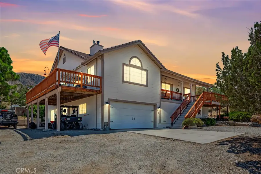 11720 Honeybee Lane, Juniper Hills, CA 93543 - #2