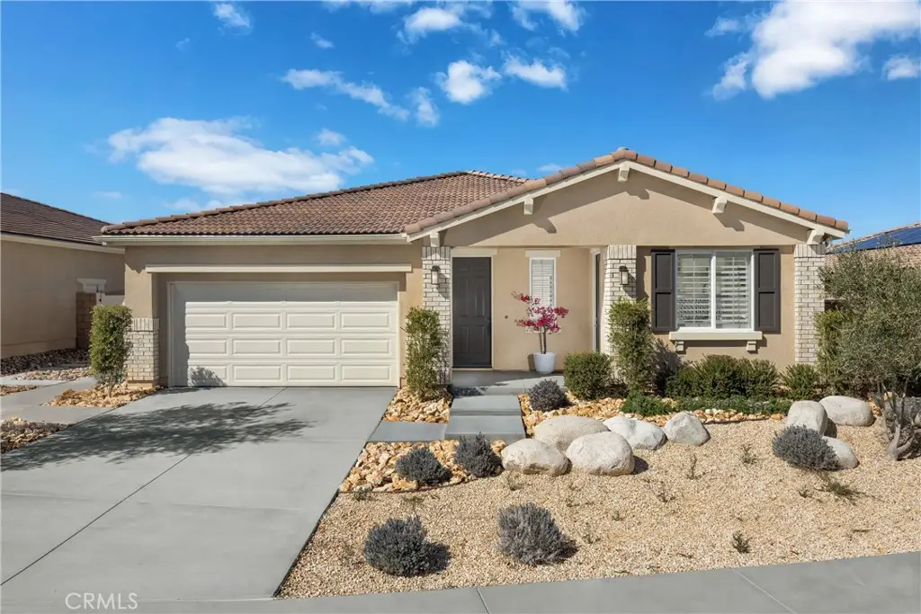 13829 Mesa View Drive, Victorville, CA 92392 - Image #1