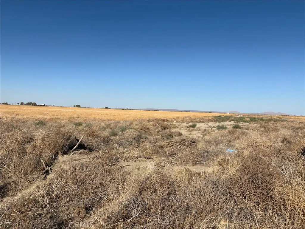 62 Lancaster Boulevard, Lancaster, CA 93535 - Image #1