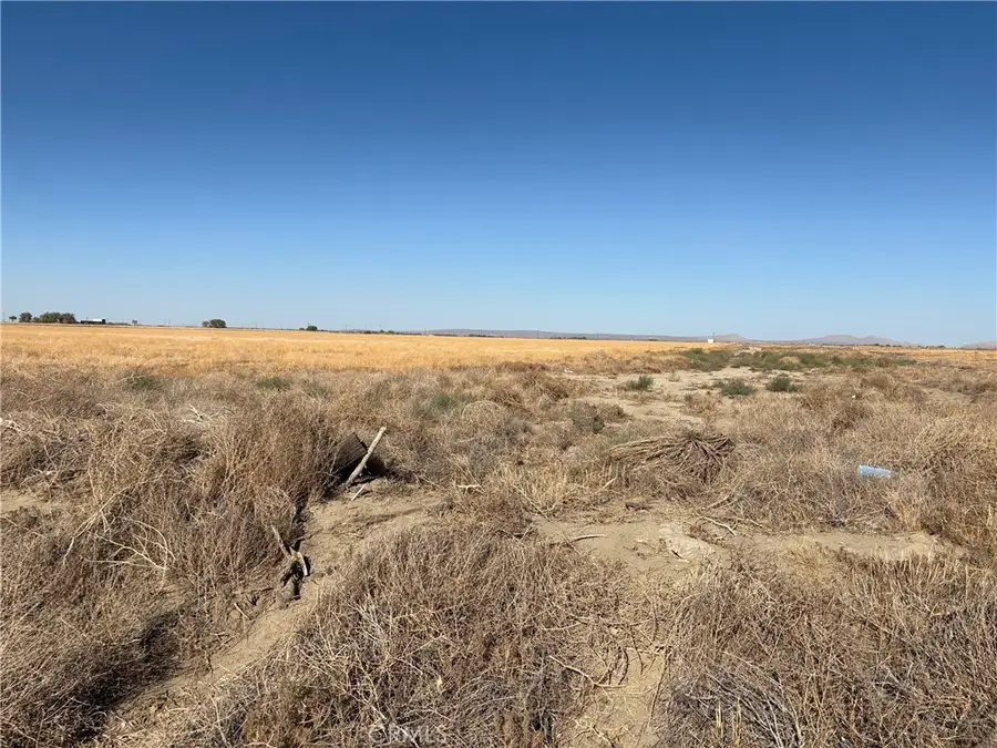 62 Lancaster Boulevard, Lancaster, CA 93535 - Image #3