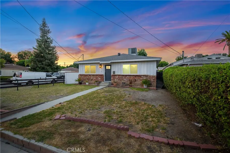 18557 Napa Street, Northridge, CA 91324 - Image #2