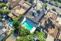 7736 Bellaire Avenue, North Hollywood, CA 91605 - Image #2