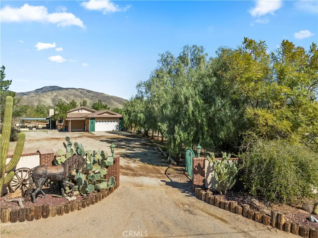 35728 Beauty Vista Lane, Agua Dulce, CA 91390 - #1