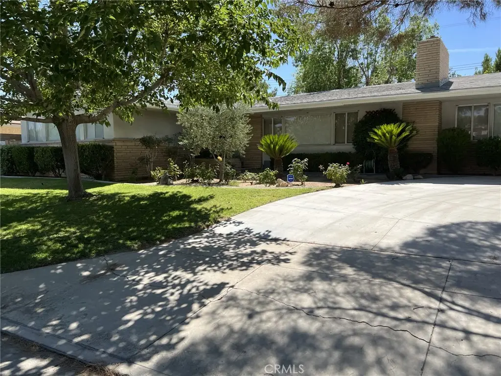 44705 Lowtree Avenue, Lancaster, CA 93534 - #1