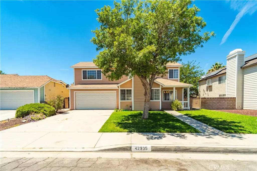 42935 Lemonwood Drive, Lancaster, CA 93536 - Image #1