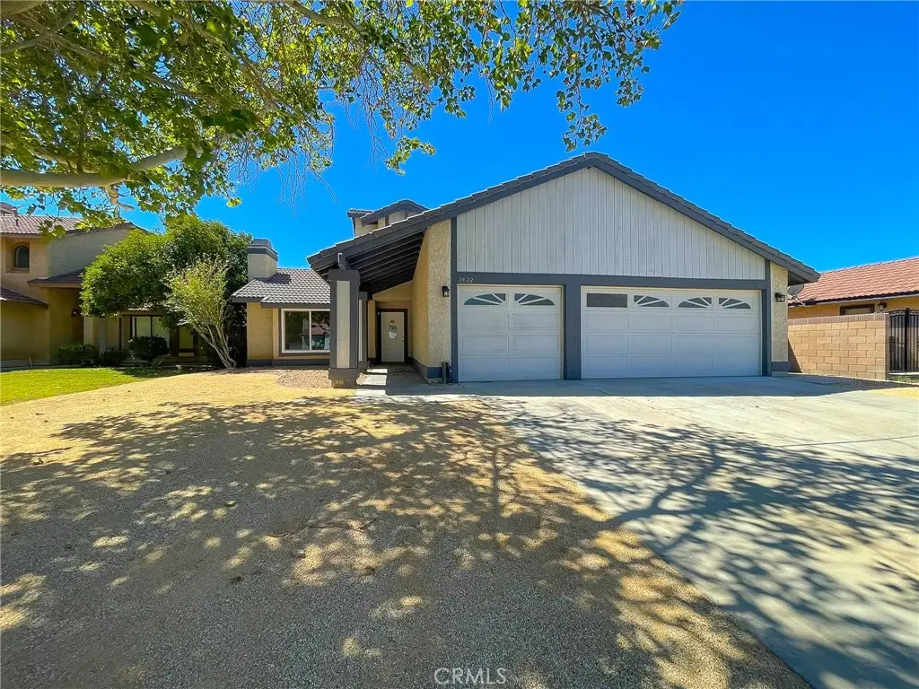 2822 Springfield Place, Lancaster, CA 93536 - Image #1